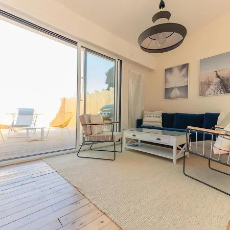 Holiday home Maison 3 Ch. Centre-ville, Proche Et Marche, 8 Pers, 3*, Wi-fi - Fr-1-197-523